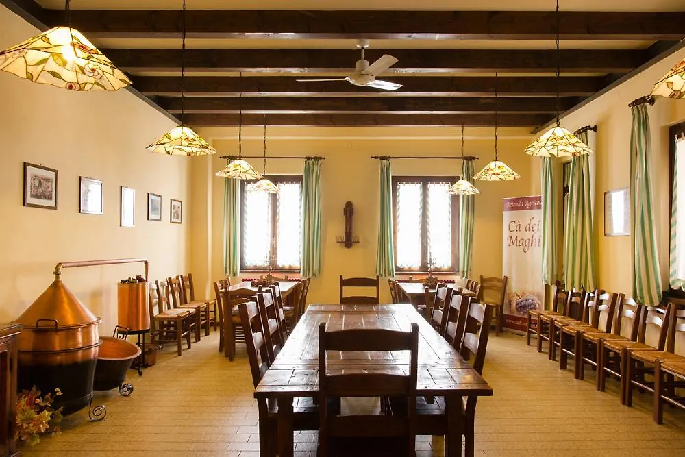 Albergo Ca' Dei Maghi Fumane 0*,  Italia